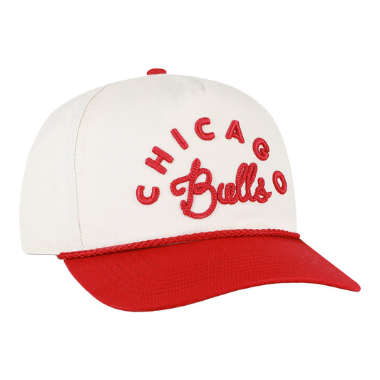 Ladies Chicago Bulls 47 Brand Rope Script Hitch Hat in White - Front Left View