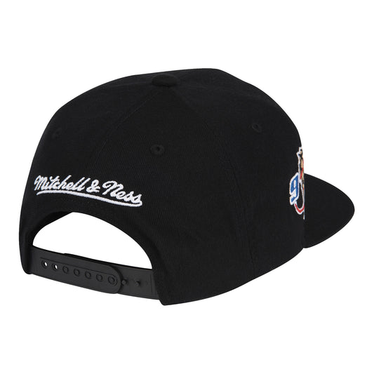 Chicago Bulls '97 Champs M&N Snapback in black - front view