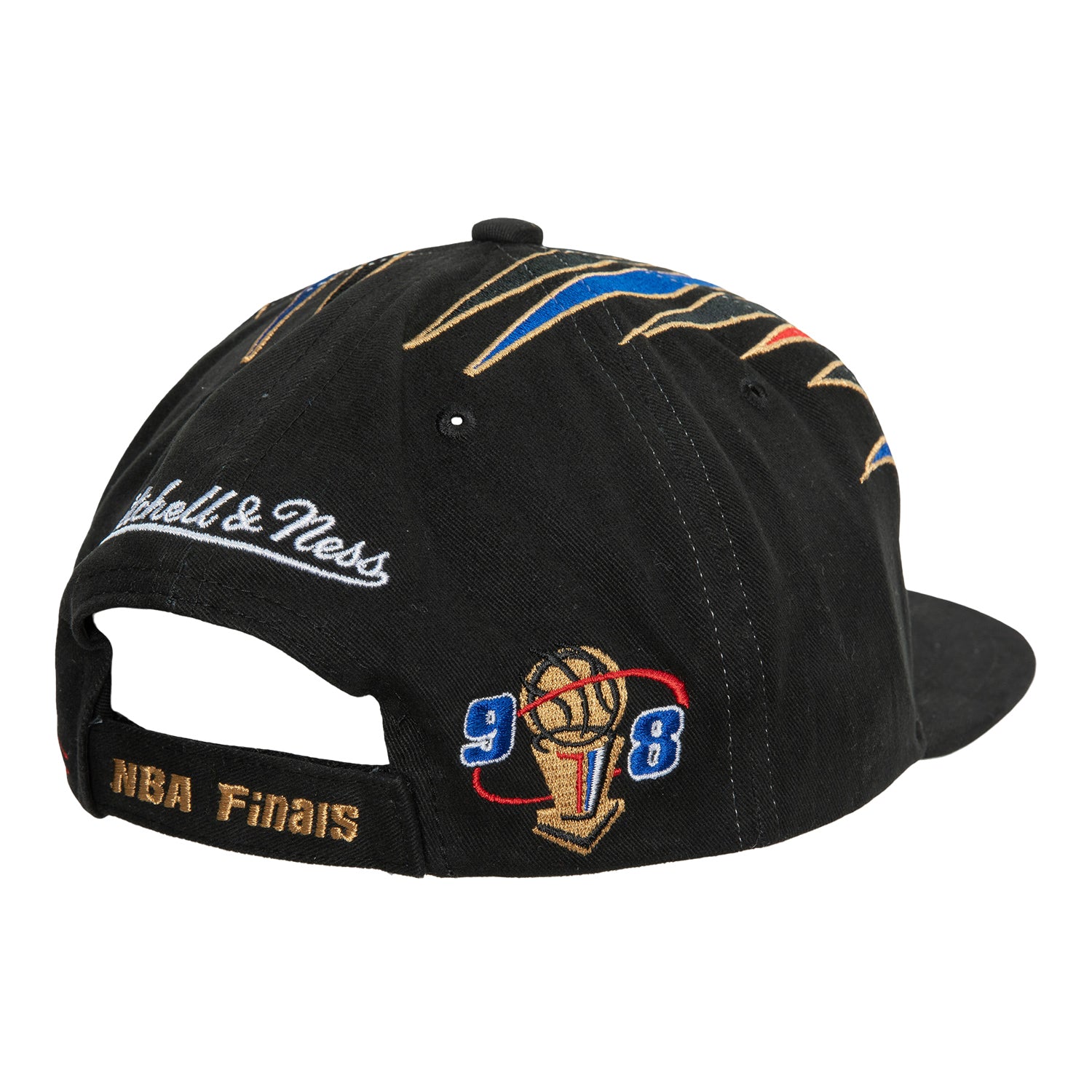 Chicago Bulls '98 Champs M&N Snapback in black - back view