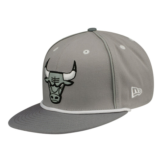 Chicago Bulls New Era Tonal Snapback - front view