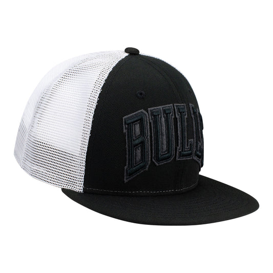 Chicago Bulls New Era DL 950T Snapback Hat - front view