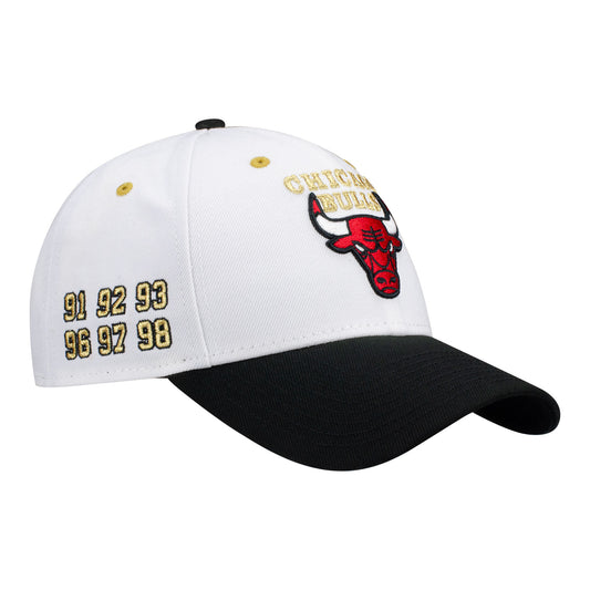 Chicago Bulls New Era DL 940 Snapback Hat - front view