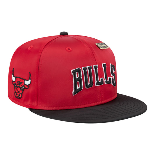 Chicago Bulls New Era 59Fifty Satin Two-Tone Fitted with Pin - Left Front View