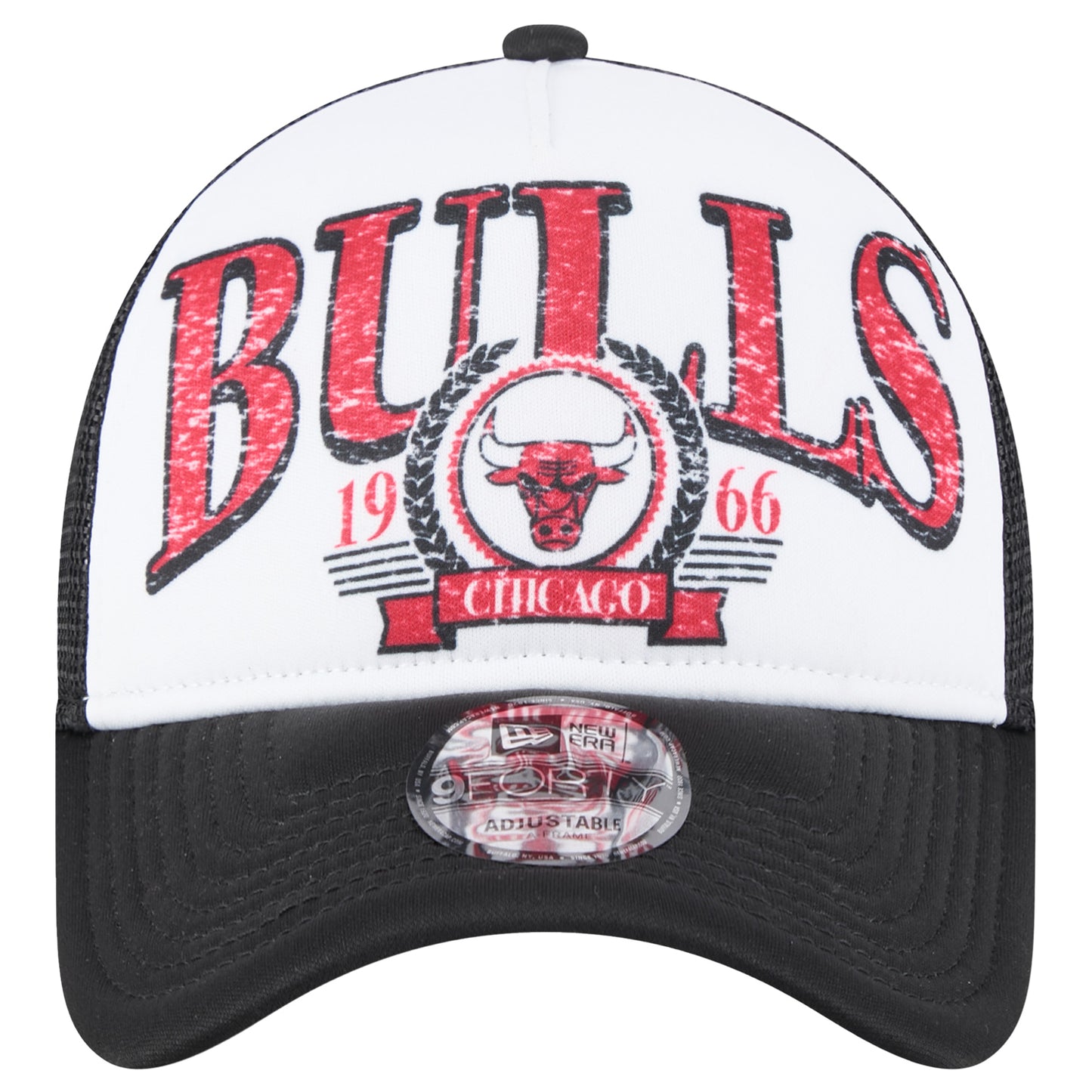 Chicago Bulls New Era 940 A-Frame Varsity Laurel Golfer - Front View