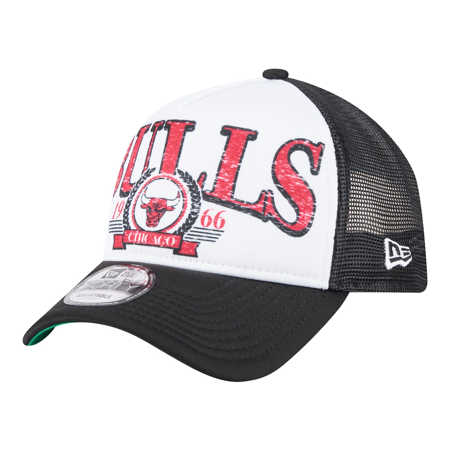 Chicago Bulls New Era 940 A-Frame Varsity Laurel Golfer - Front Left View