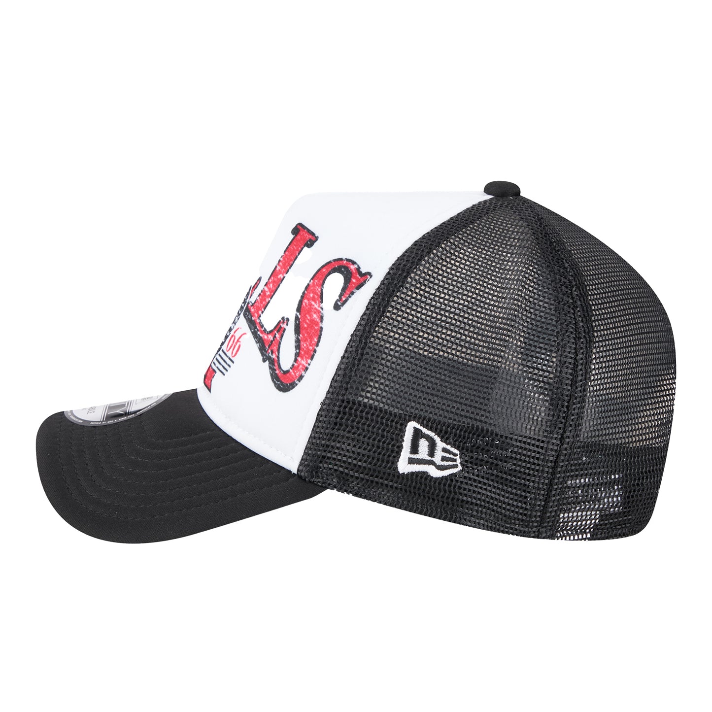 Chicago Bulls New Era 940 A-Frame Varsity Laurel Golfer - Left View