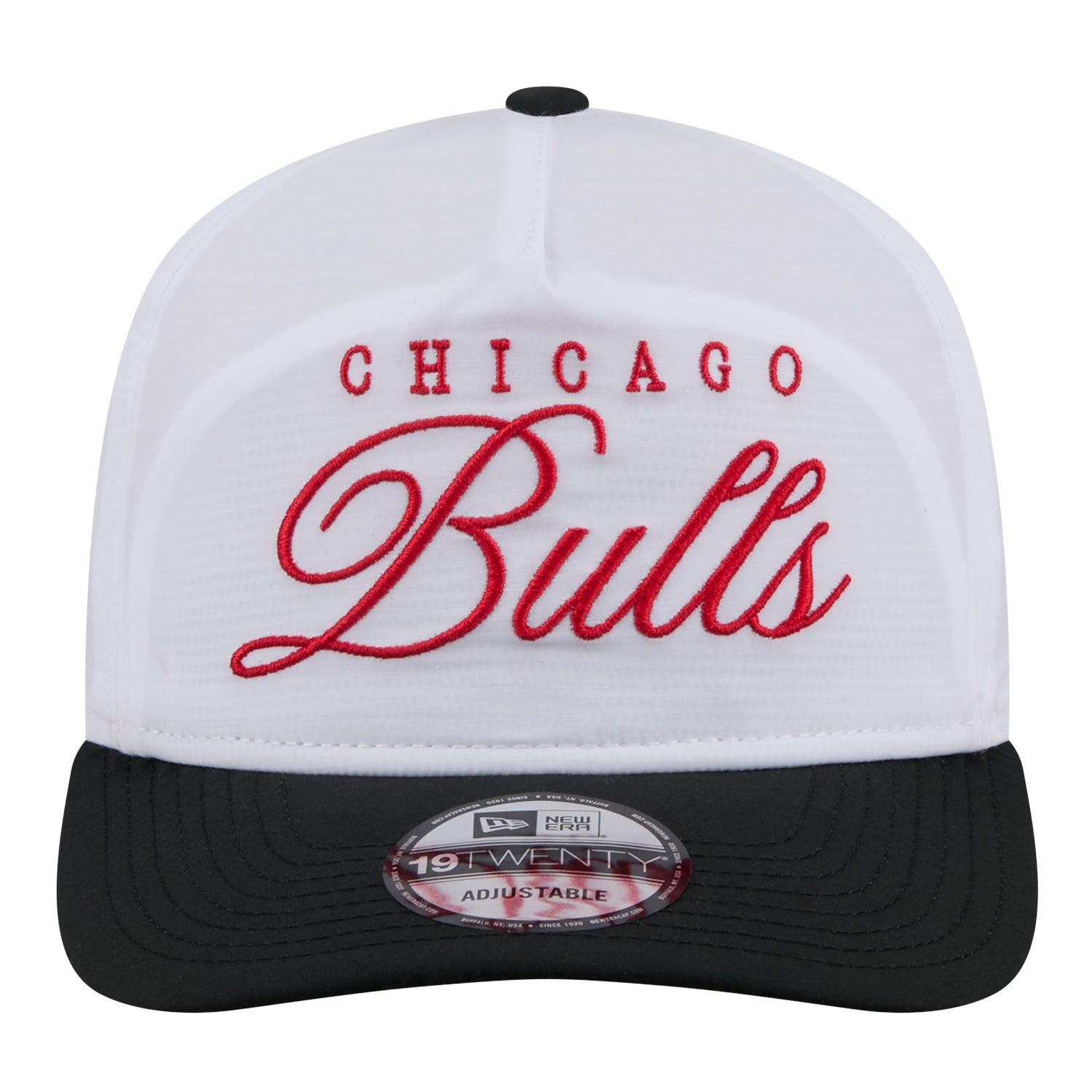 Chicago Bulls New Era 2025 Draft Golfer Hat in White - Front View