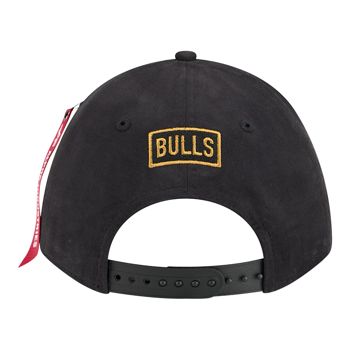 Chicago Bulls New Era Alpha Industries 940MC Snapback in Black - Back View