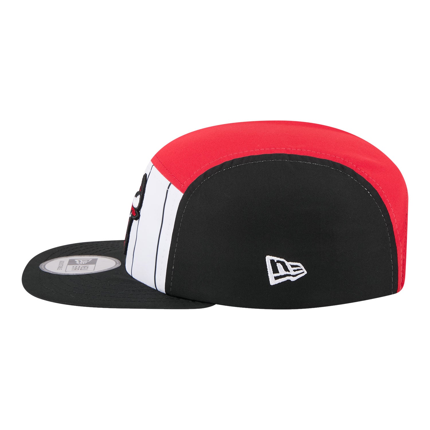 Chicago Bulls New Era 2025 Tip-Off Camper Hat in Red - Left Side View