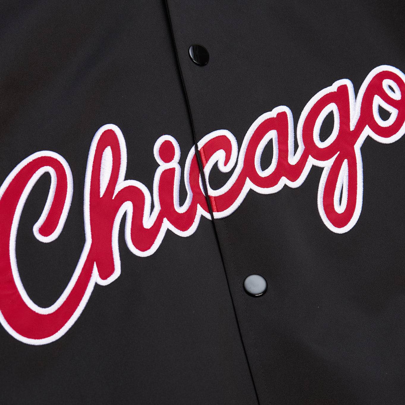 Chicago Bulls Mitchell & Ness Dennis Rodman Satin Jacket In Black - Front Logo View