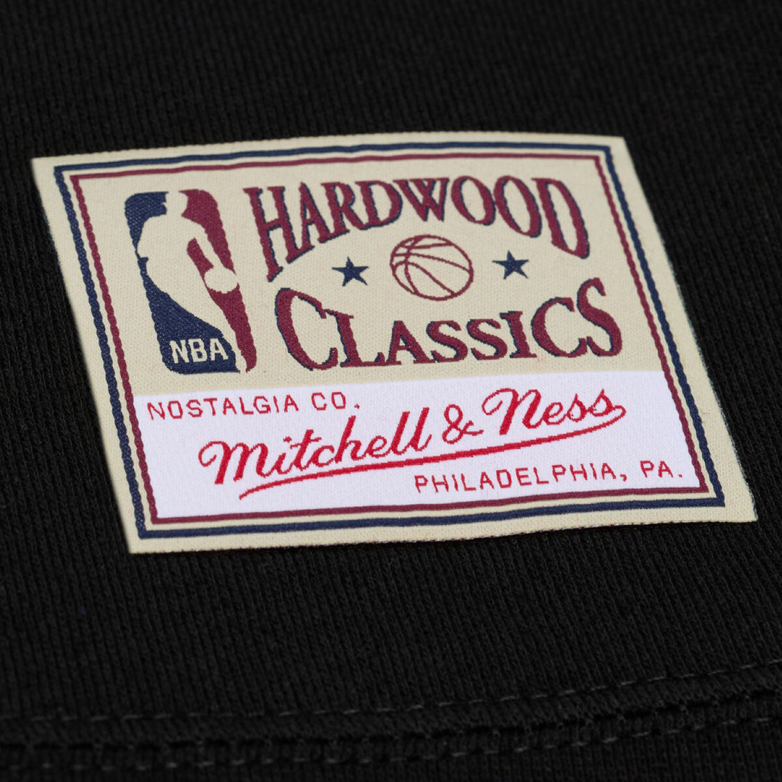 Chicago Bulls Mitchell & Ness Team Play Old English Crewneck Sweatshirt in Black - Jock Tag View