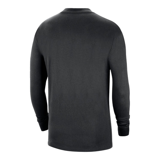 Chicago Bulls Nike Jordan Black Long Sleeve T-Shirt - front view