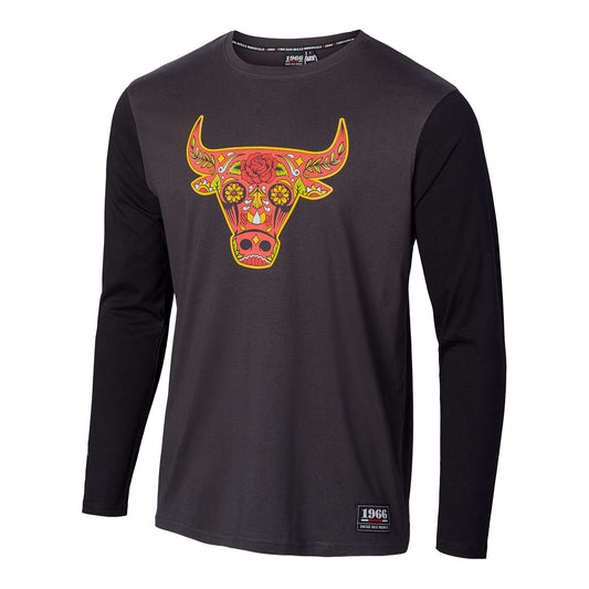 Chicago Bulls 1966 'Los Bulls' Long Sleeve T-Shirt in black - front view