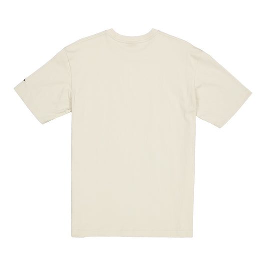 Chicago Bulls New Era Racing Helmet T-Shirt - Front View