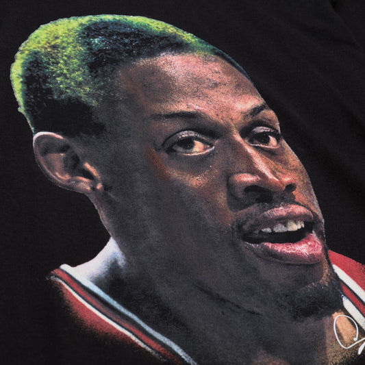 Chicago Bulls Mitchell & Ness Dennis Rodman Big Face Tee in Black - Front View