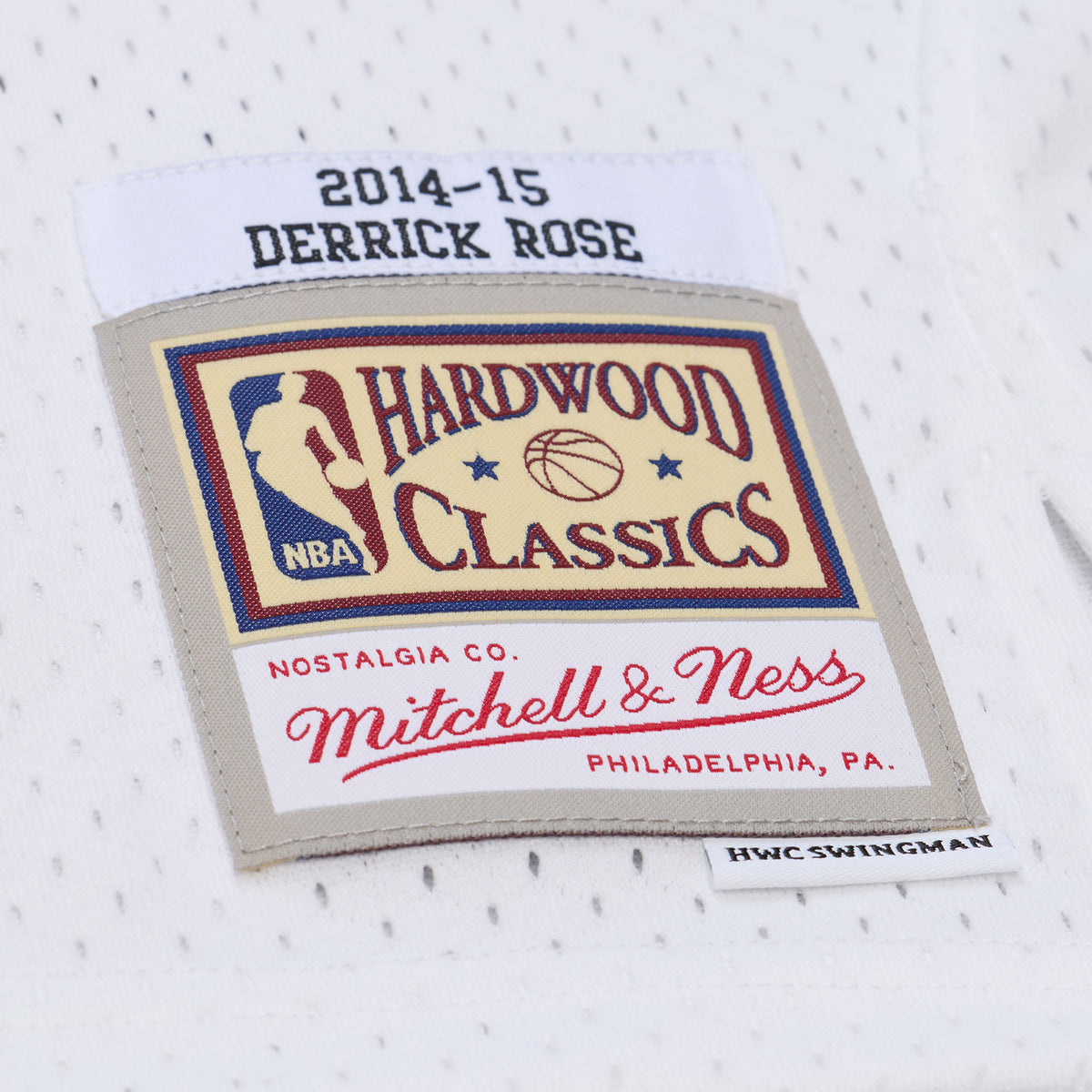 Chicago Bull Mitchell & Ness Derrick Rose 2014-15 Swingman Jersey in White - Jock Tag