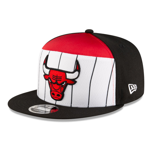 Youth Chicago Bulls New Era 2025 Tip-Off 950SP Snapback in Black - Front Left View