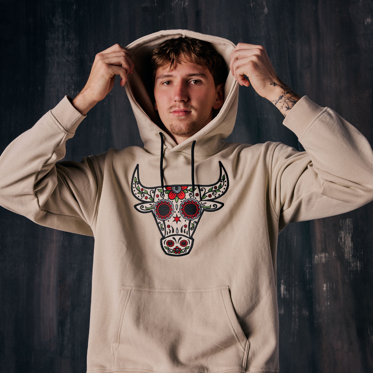 Chicago Bulls 1966 Los Bulls Hoodie – Official Chicago Bulls Store