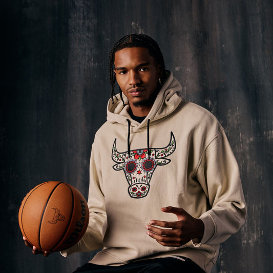 Model Wearing Chicago Bulls 1966 Los Bulls Hoodie