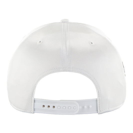 Ladies Chicago Bulls 47 Brand Outspoken Hitch Snapback Hat in White - Front Left View