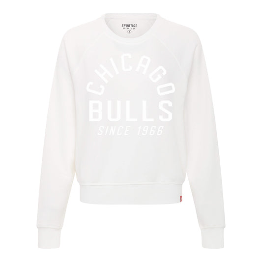 5th & Ocean Women's Chicago Bulls Black Camo Cropped Sweatshirt, XL