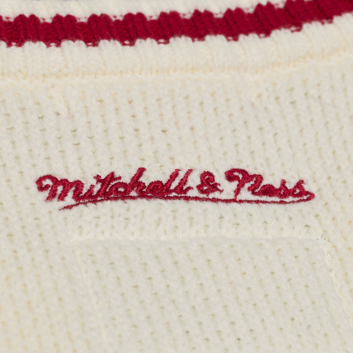 Ladies Chicago Bulls Mitchell & Ness Retro Roots Sweater Vest - Detail View