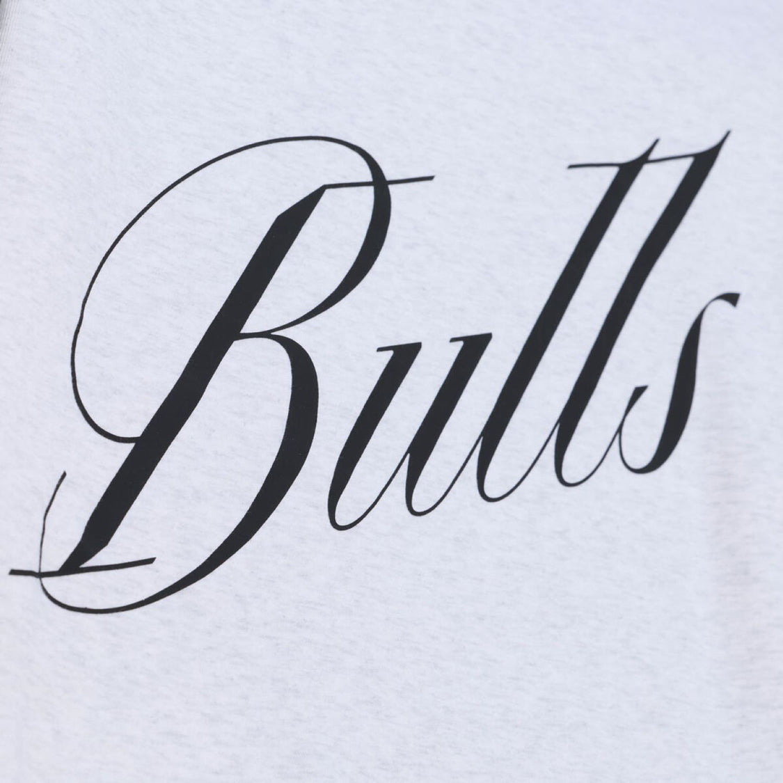 Ladies Chicago Bulls Mitchell & Ness Script Cropped T-Shirt in White - Front Detail View