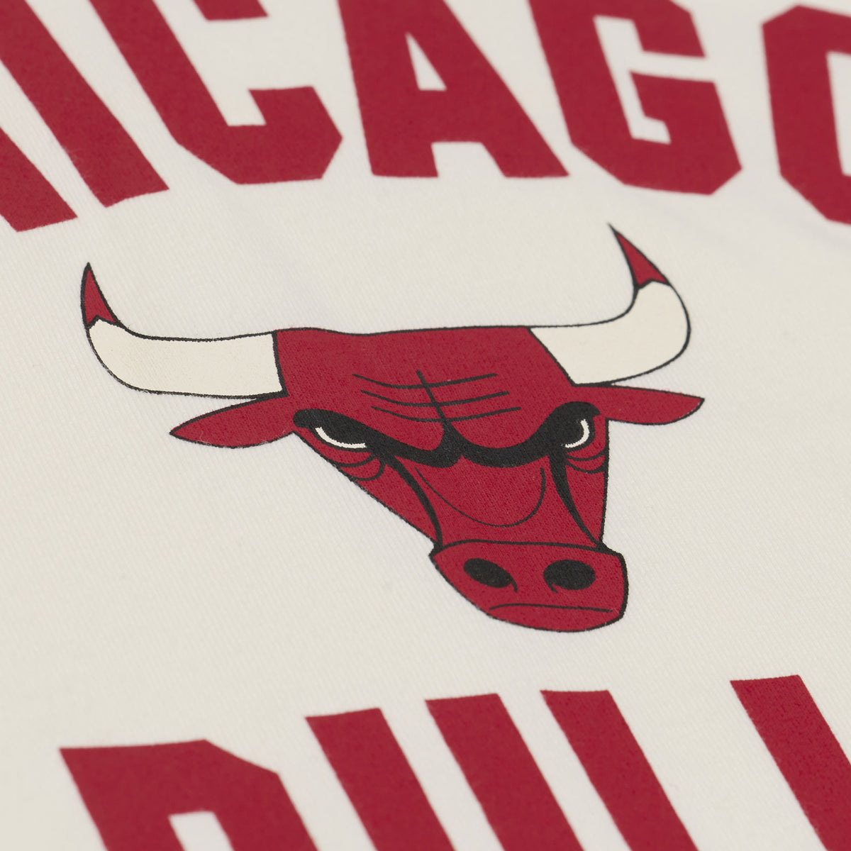 Ladies Chicago Bulls Mitchell & Ness Retro Roots Cropped T-Shirt - Front Logo View