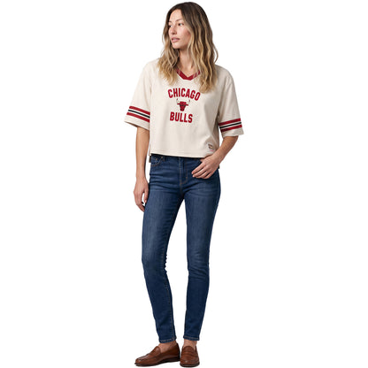 Ladies Chicago Bulls Mitchell & Ness Retro Roots Cropped T-Shirt in Cream - Model Wearing 