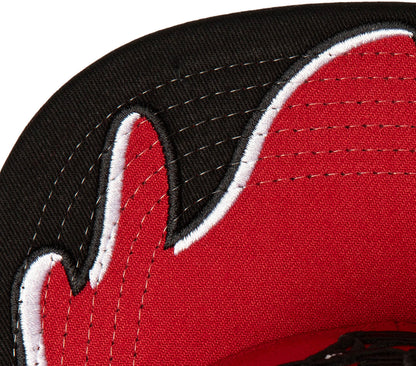 Chicago Bulls Mitchell & Ness Rising Tide Snapback In Red - Bill View