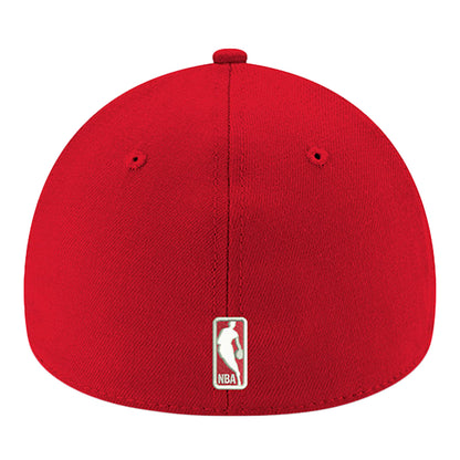 Chicago Bulls New Era 3930 Core Classic Flex Fit Hat In Red - Back View