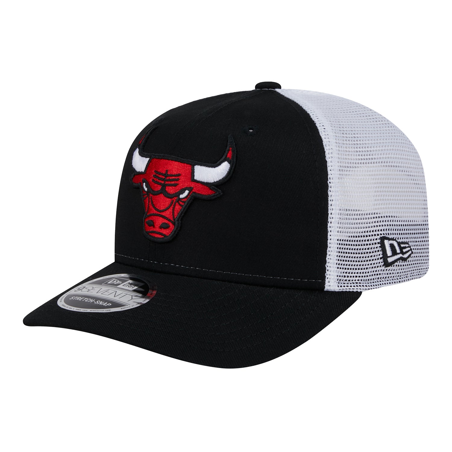 Chicago Bulls New Era 970 Stretch Core Classic Trucker Hat In Black - Front Left View