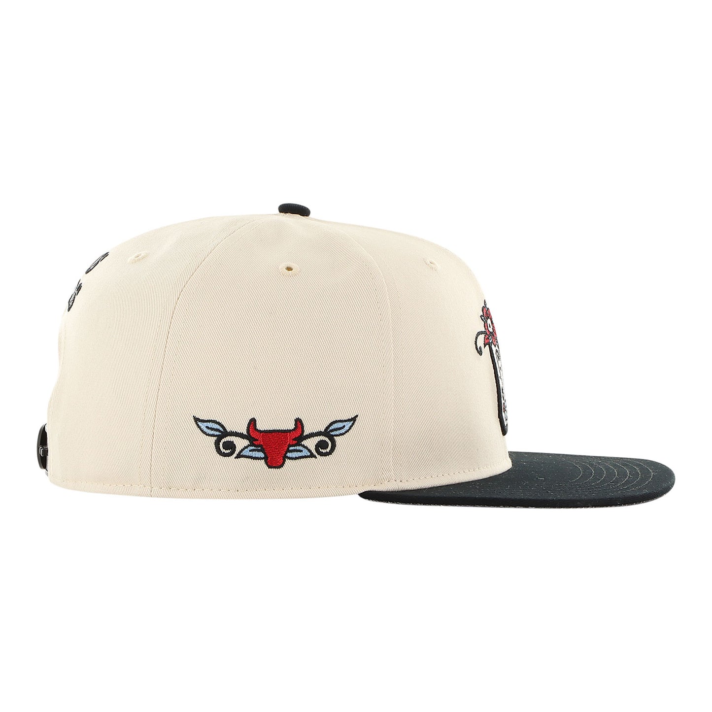 Chicago Bulls 47 Brand Los Bulls Captain Snapback - Right side View