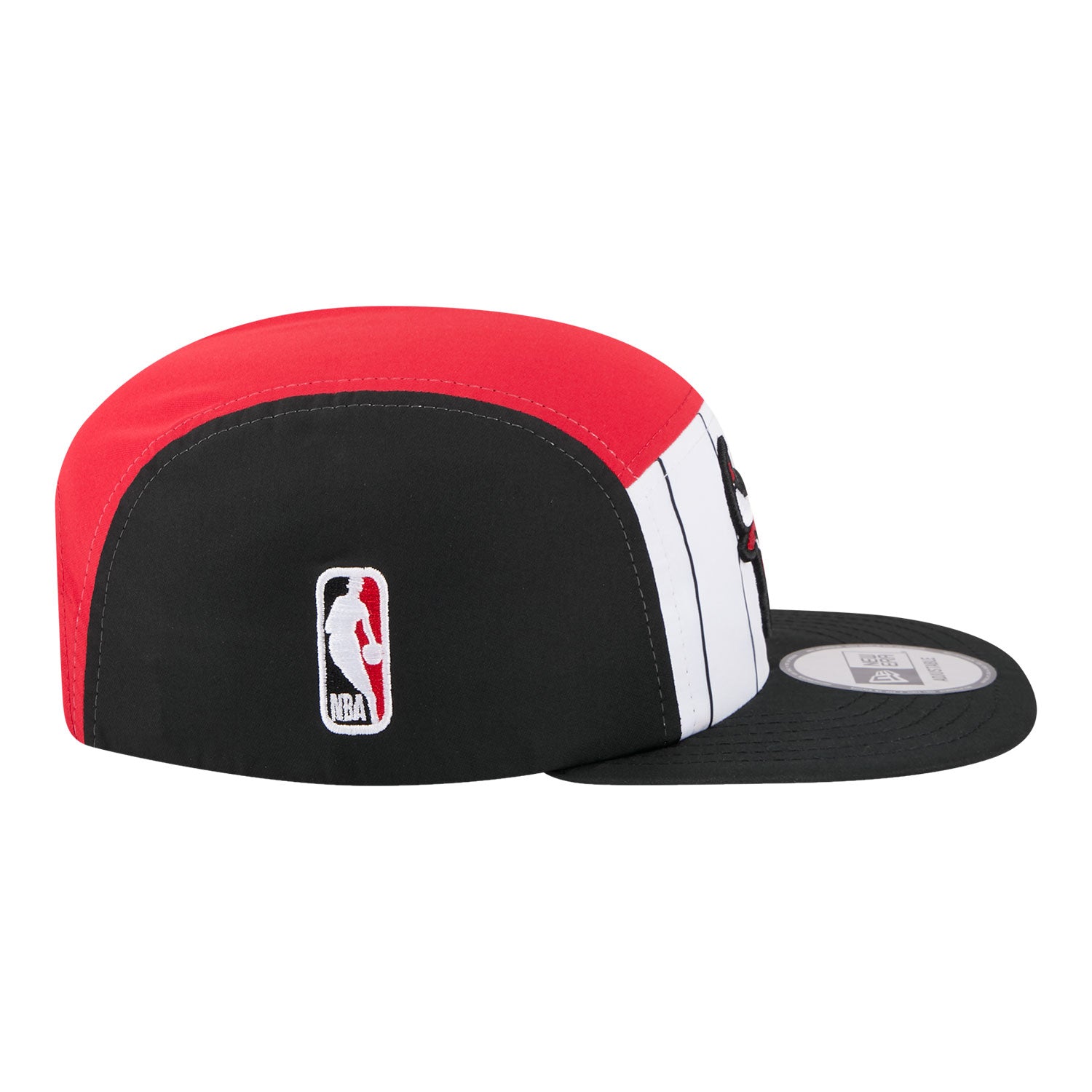 Chicago Bulls New Era 2025 Tip-Off Camper Hat in Red - Right Side View