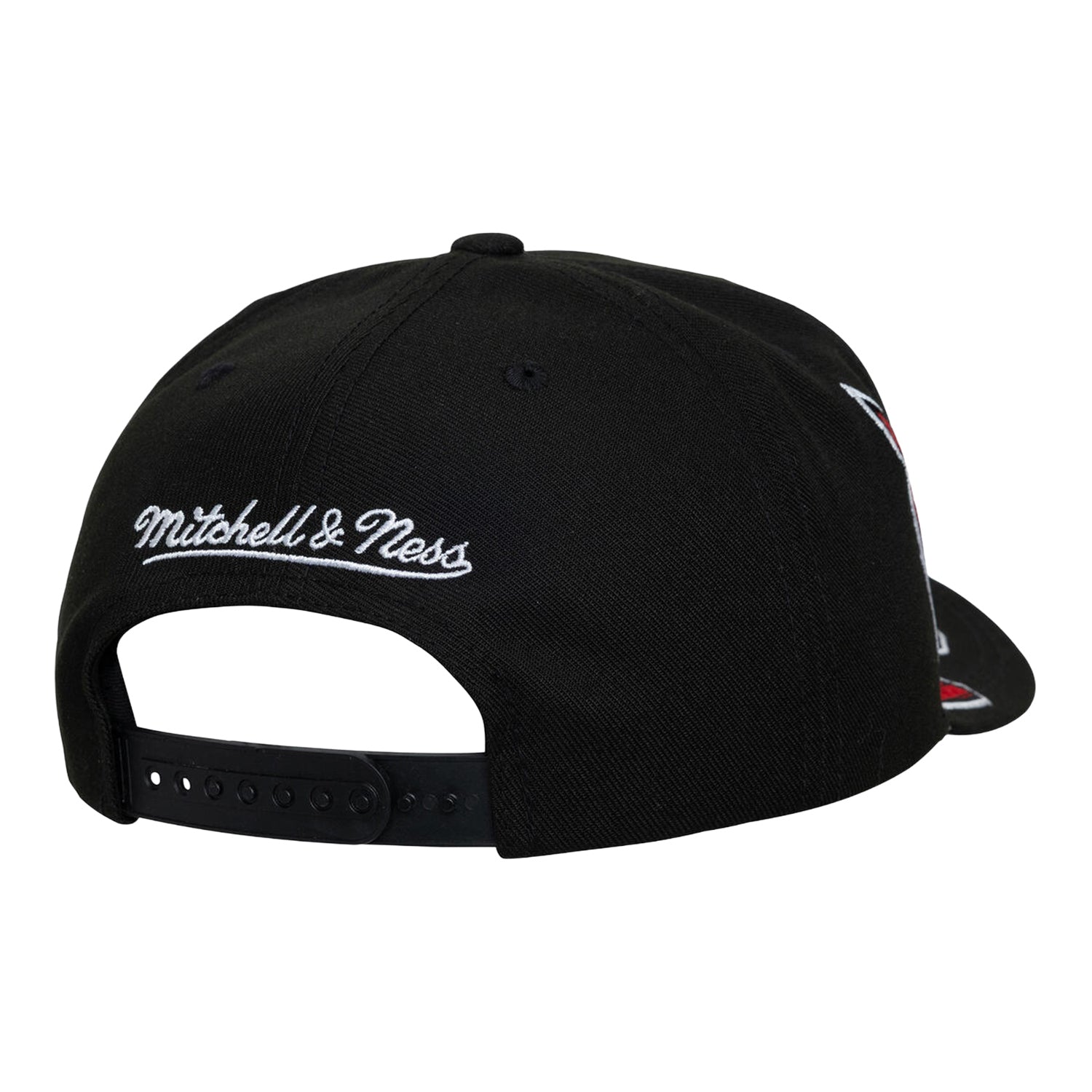 Chicago Bulls Mitchell & Ness Over Under Pro Snapback in Black - Back View