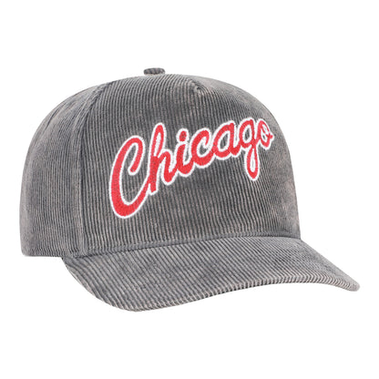 Chicago Bulls 47 Brand Reclaim Hitch Two Tone Snapback in Grey - Front Right View