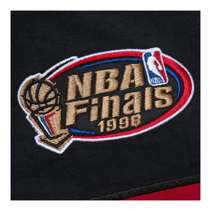 Chicago Bulls Mitchell & Ness Retro Full Zip Jacket - close up version