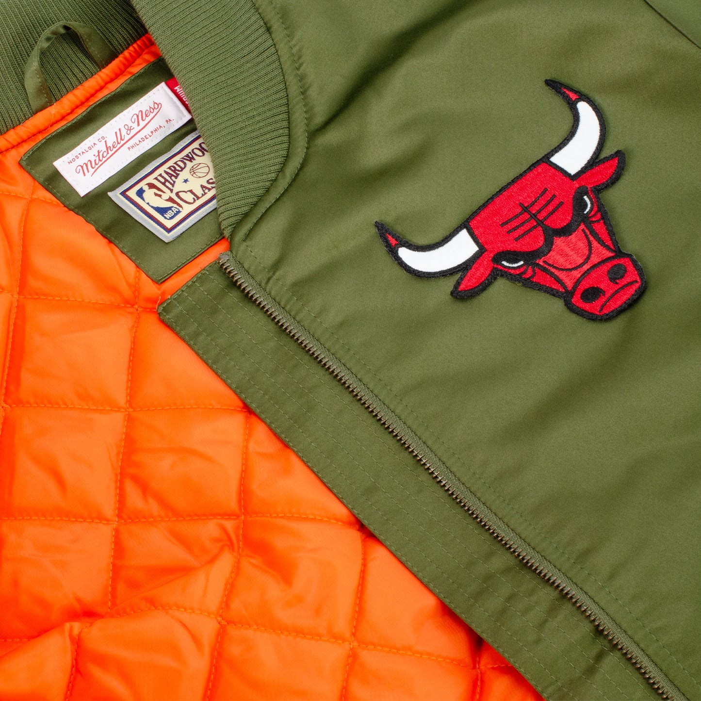 Chicago Bulls Mitchell & Ness Satin Bomber Jacket - close up view