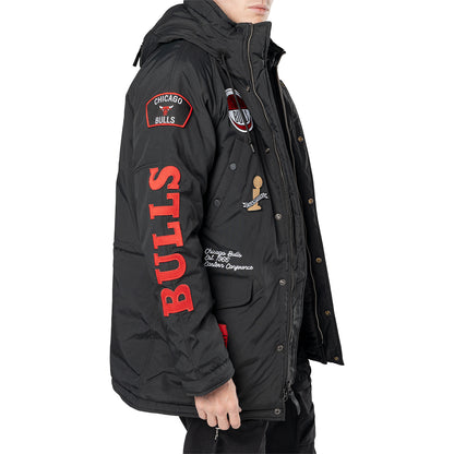 Chicago Bulls New Era Alpha Industries Patch Parka Coat in Black - Side View