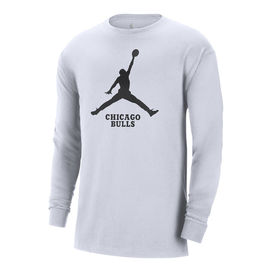 Chicago Bulls Nike Jordan White Long Sleeve T-Shirt - front view