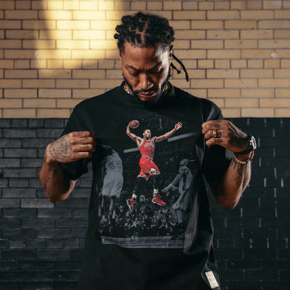 Youth Chicago Bulls Mitchell & Ness Derrick Rose Dunk T-Shirt