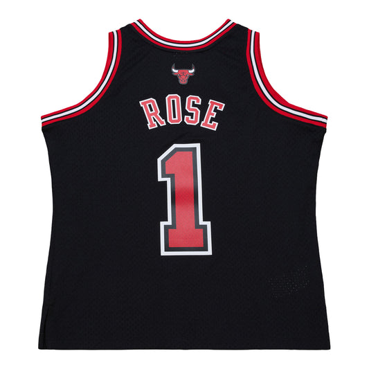 Chicago Bull Mitchell & Ness Derrick Rose 2010-11 Swingman Jersey in Black - Back View