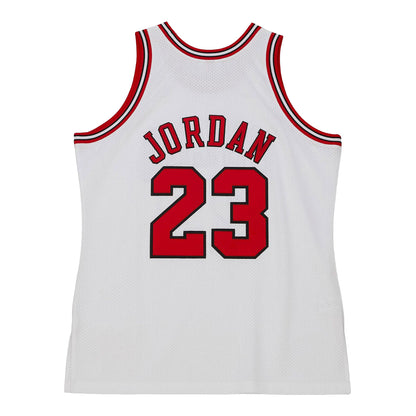 Chicago Bulls Authentic Mitchell & Ness Michael Jordan 1997 Home Finals Jersey in White - Back View
