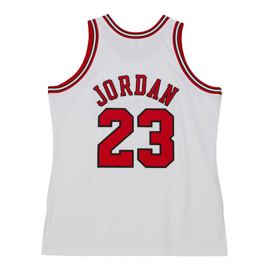 Chicago Bulls Authentic Mitchell & Ness Michael Jordan 1997 Home Finals Jersey in White - Back View