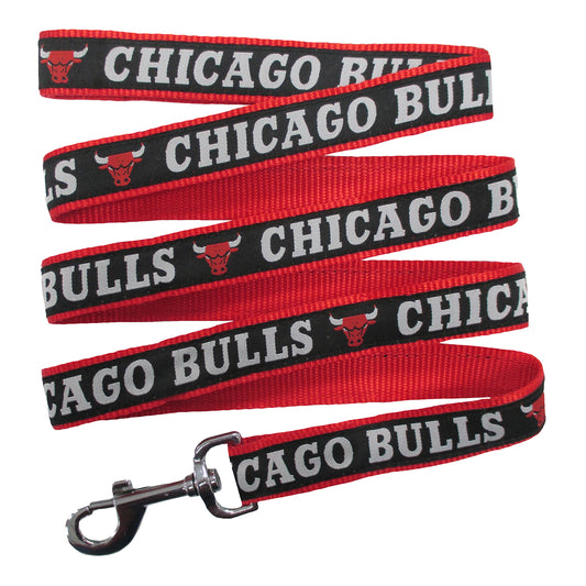 Chicago Bulls Pet Leash - front view
