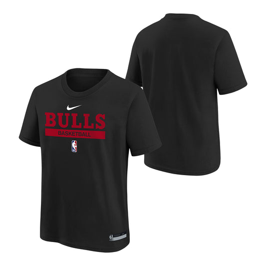 Youth Chicago Bulls Nike Practice GPX T-Shirt in black - front view